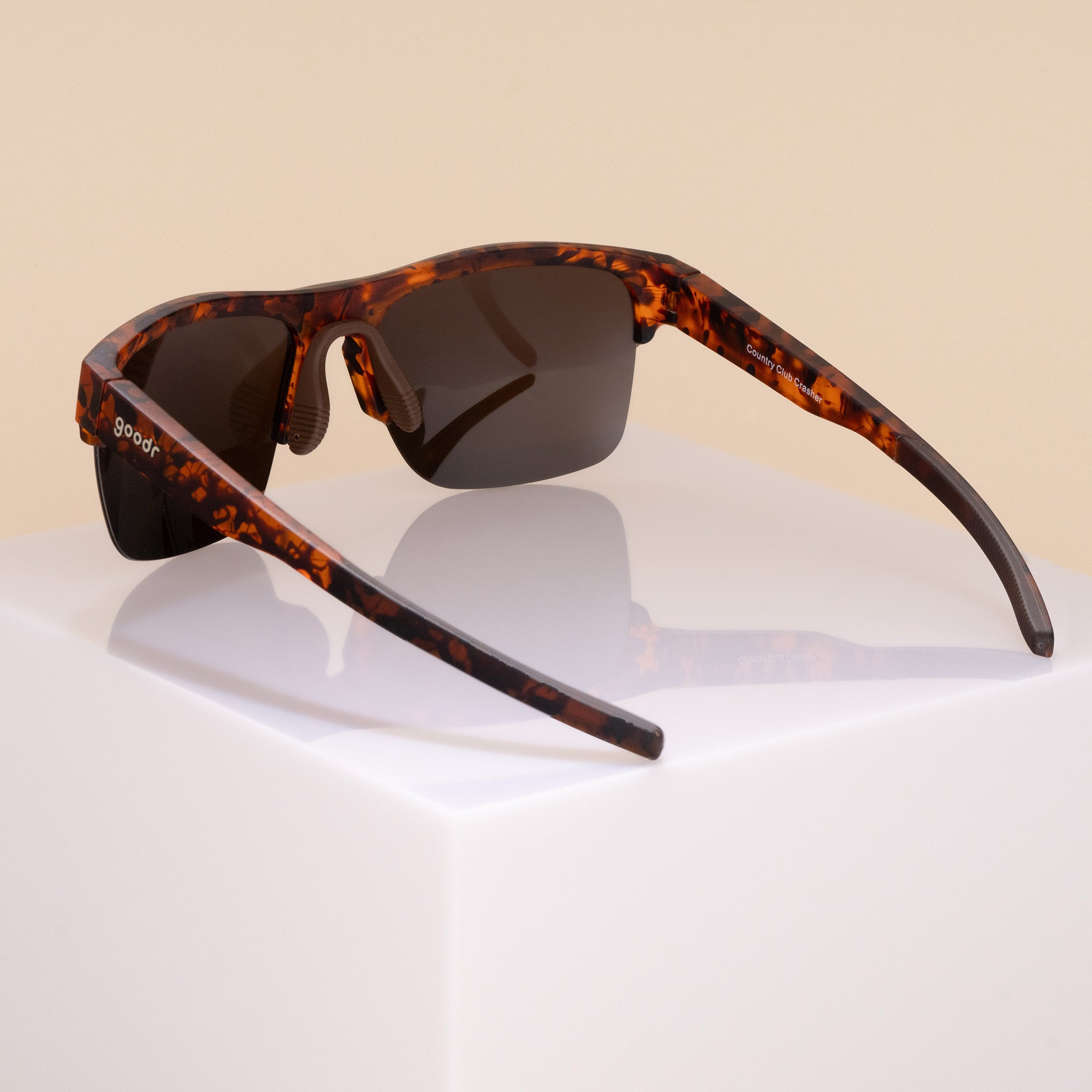 Country Club Crasher - Image 4